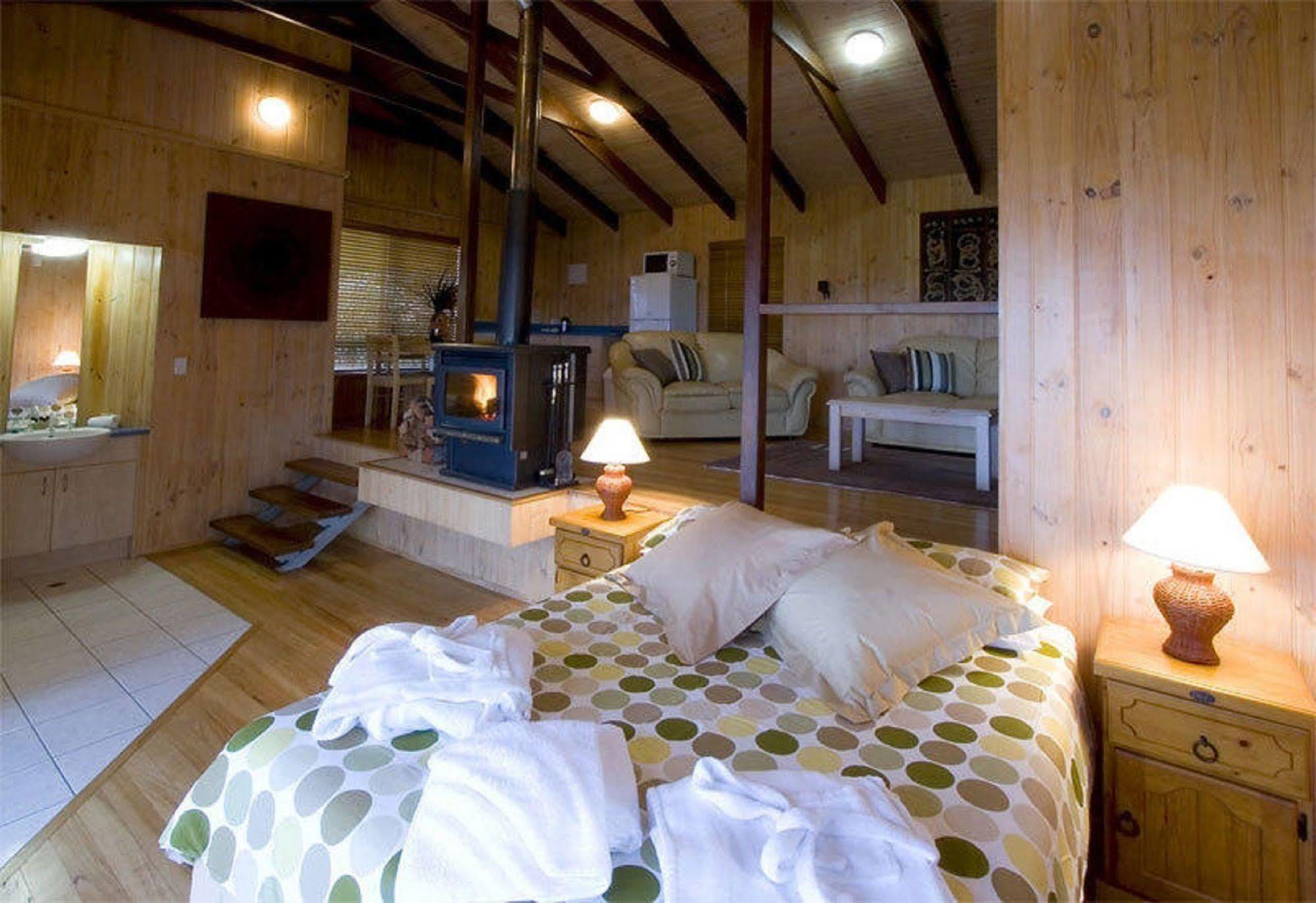 Treetops Seaview Montville Esterno foto